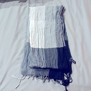 Apt 9 Black Checkered Scarf